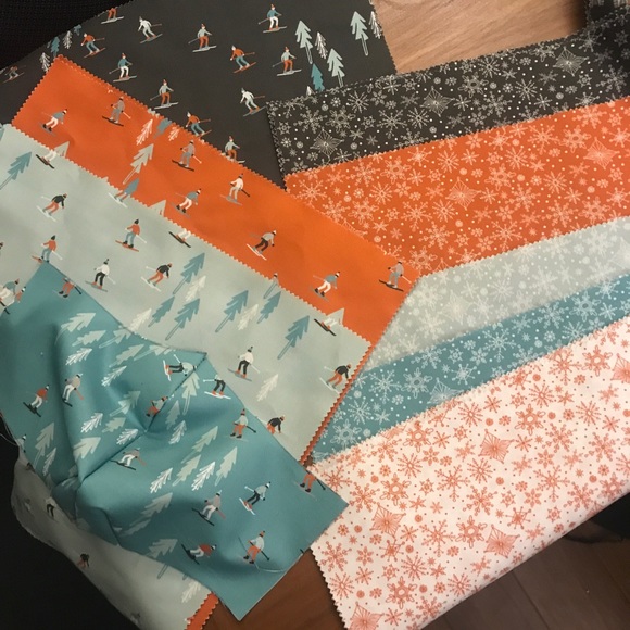 Hand reusable two sided face masks - Picture 7 of 7